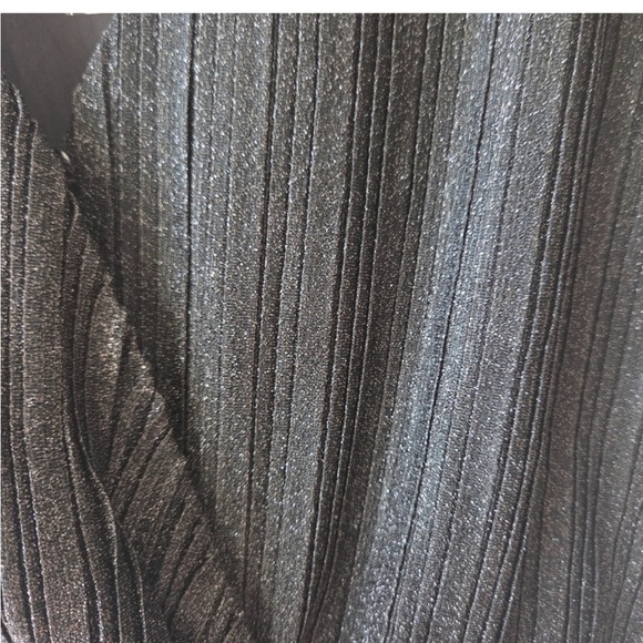 Steve Madden Elegant Crinkle Metallic Long Sleeve Black Dress Sz XS - Picture 13 of 13